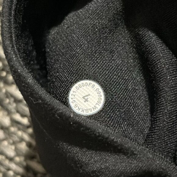 Lululemon Align High Rise Crop with Pockets 23" - Picture 7 of 9